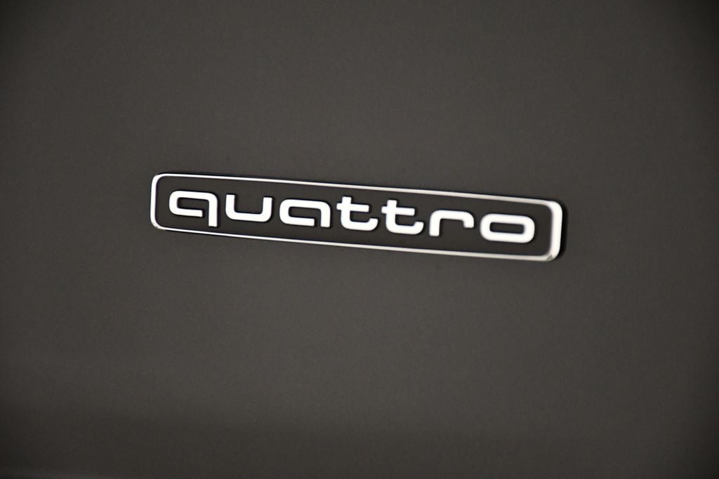 2025 Audi Q7 Premium Plus - Photo 10