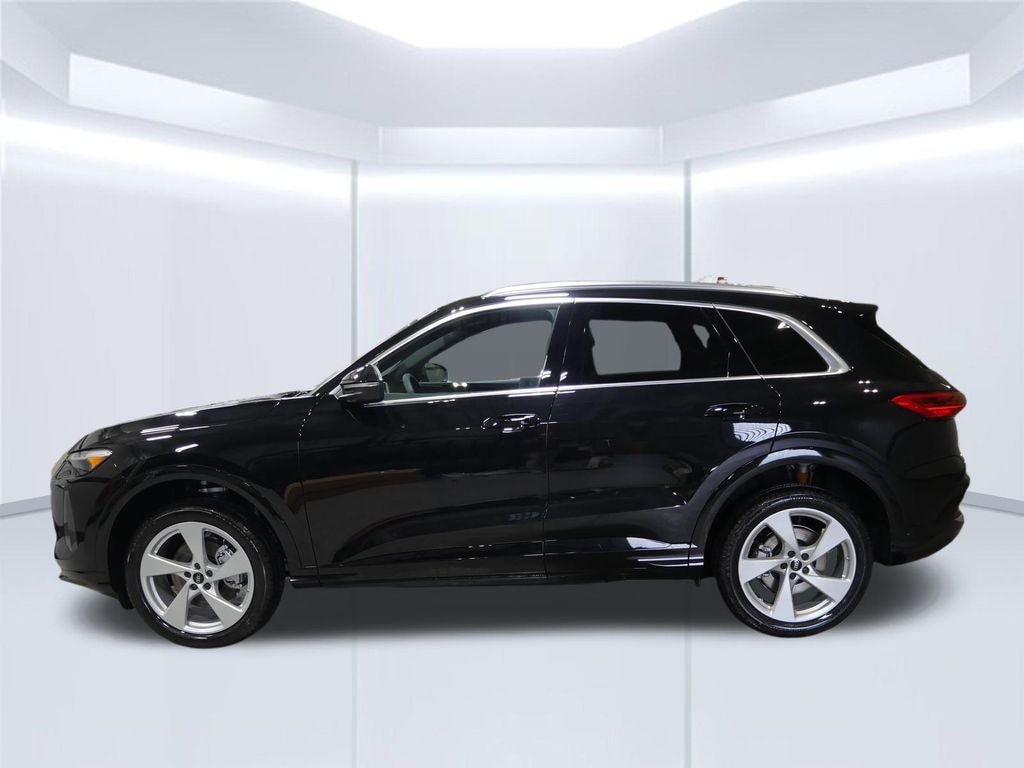 New 2026 Audi Q5 Premium Plus SUV