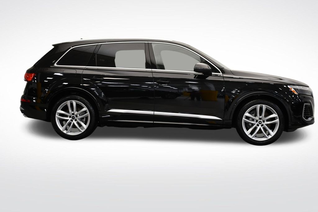 2025 Audi Q7 Premium Plus - Photo 6