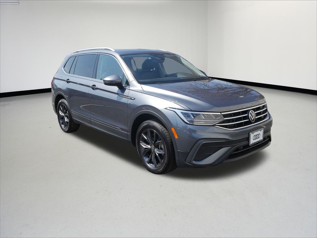 2023 Volkswagen Tiguan 2.0T SE photo 6