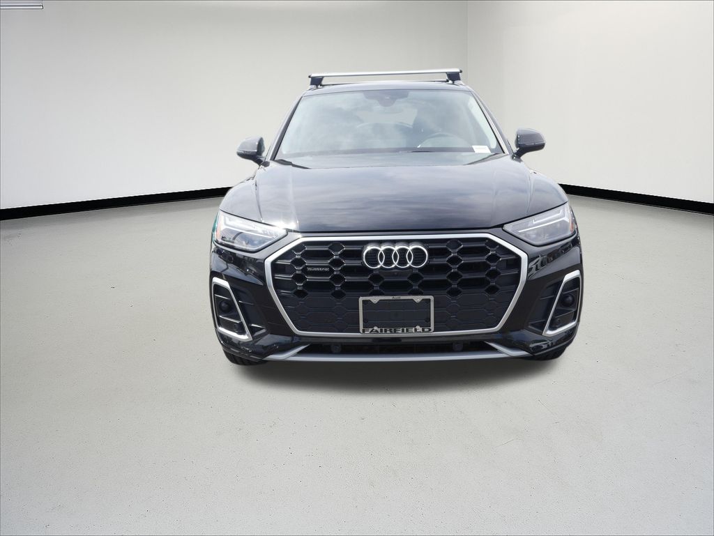 2023 Audi Q5 45 S line Premium photo 3