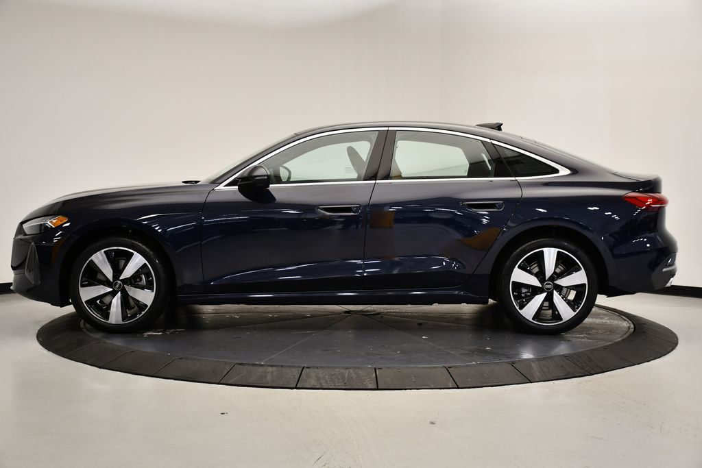 2025 Audi A5 2.0T Premium Plus photo 2