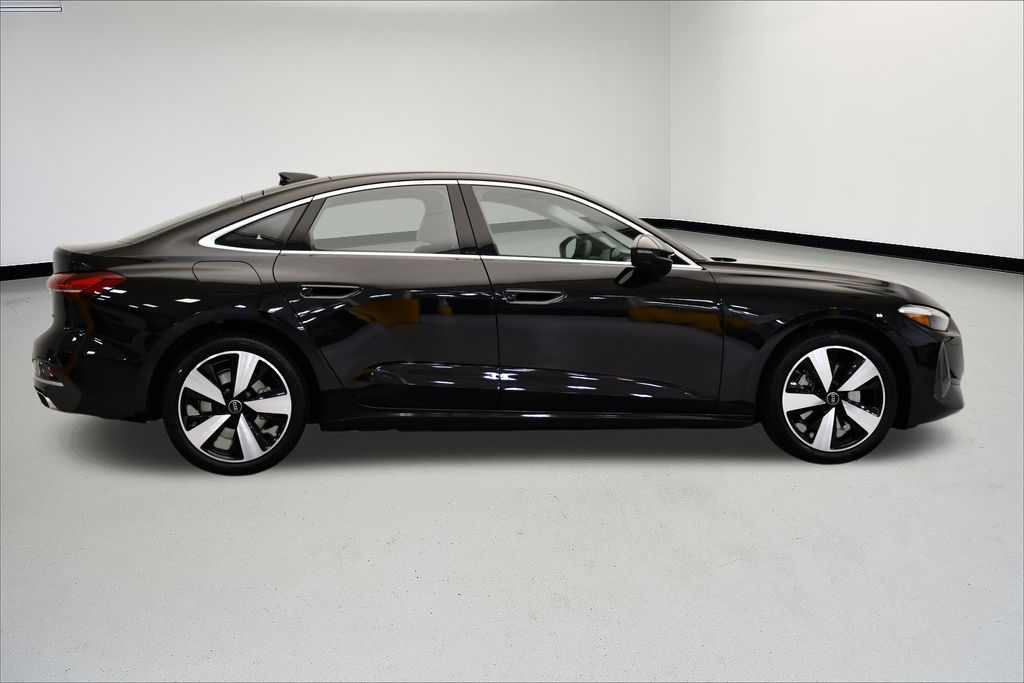 2025 Audi A5 2.0T Premium photo 5