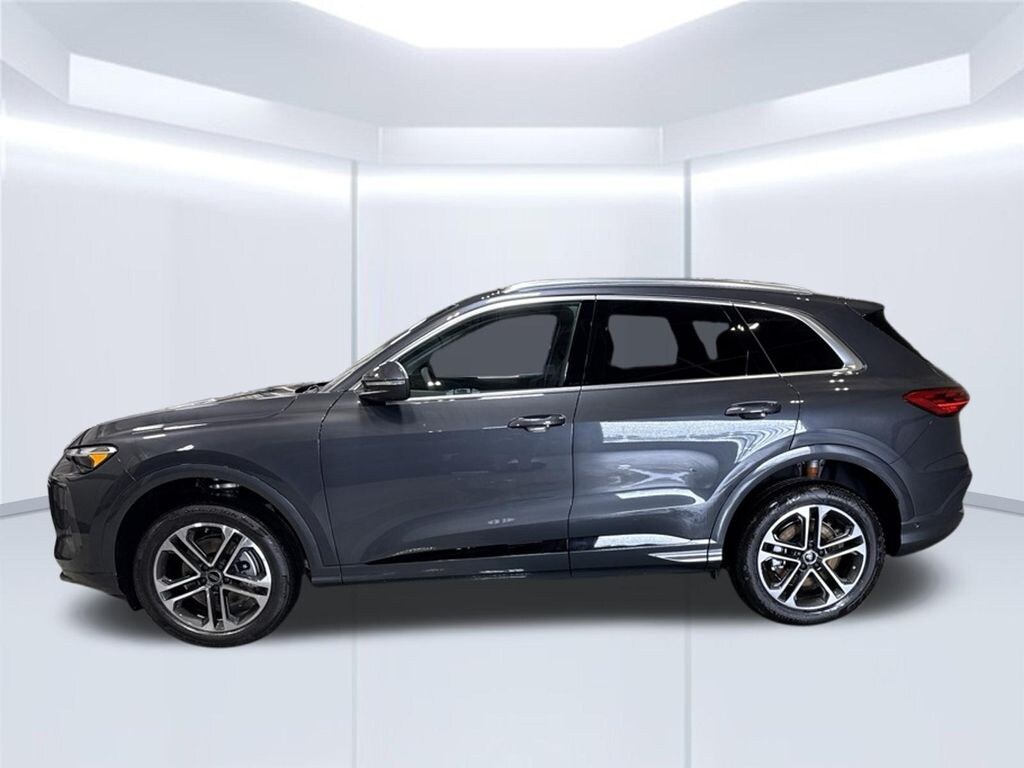 New 2026 Audi Q5 Premium SUV