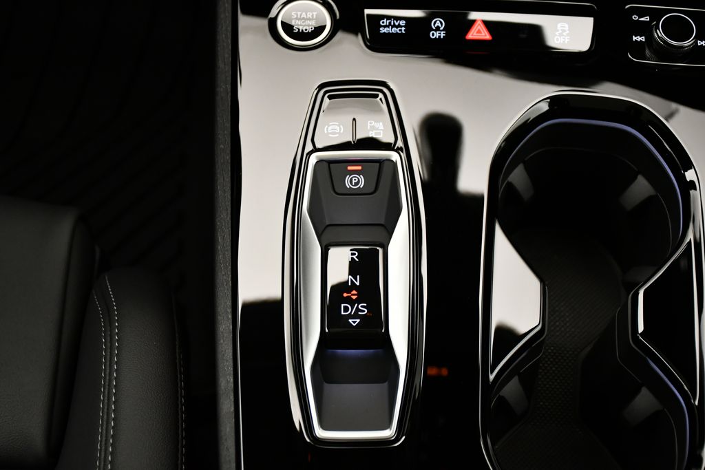 2025 Audi New A5 Premium Plus - Photo 29
