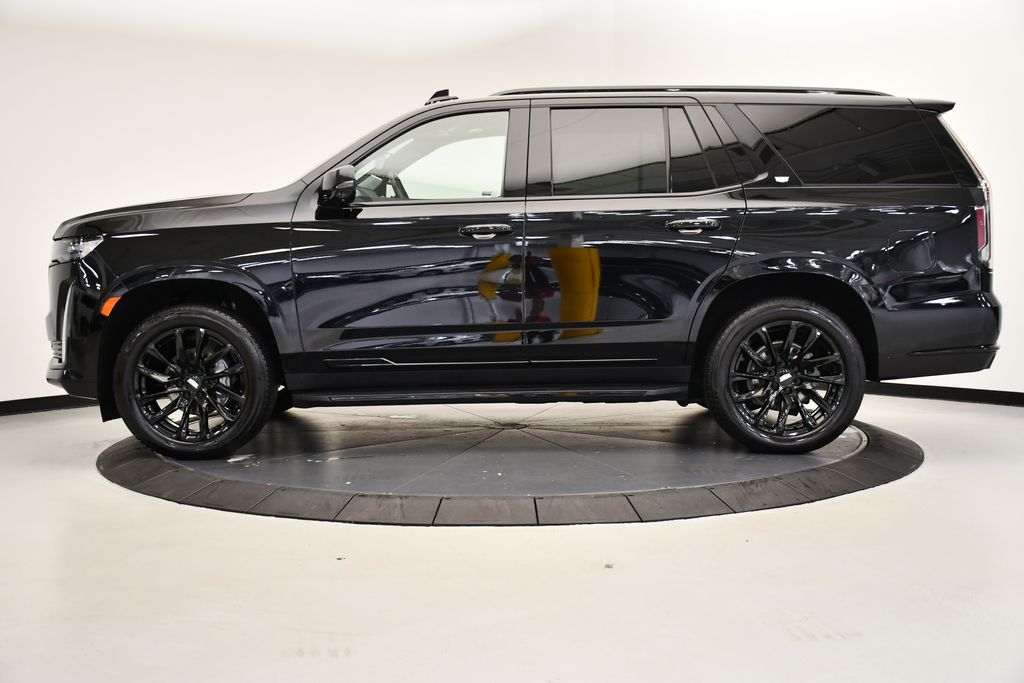 2021 Cadillac Escalade Sport Platinum photo 2