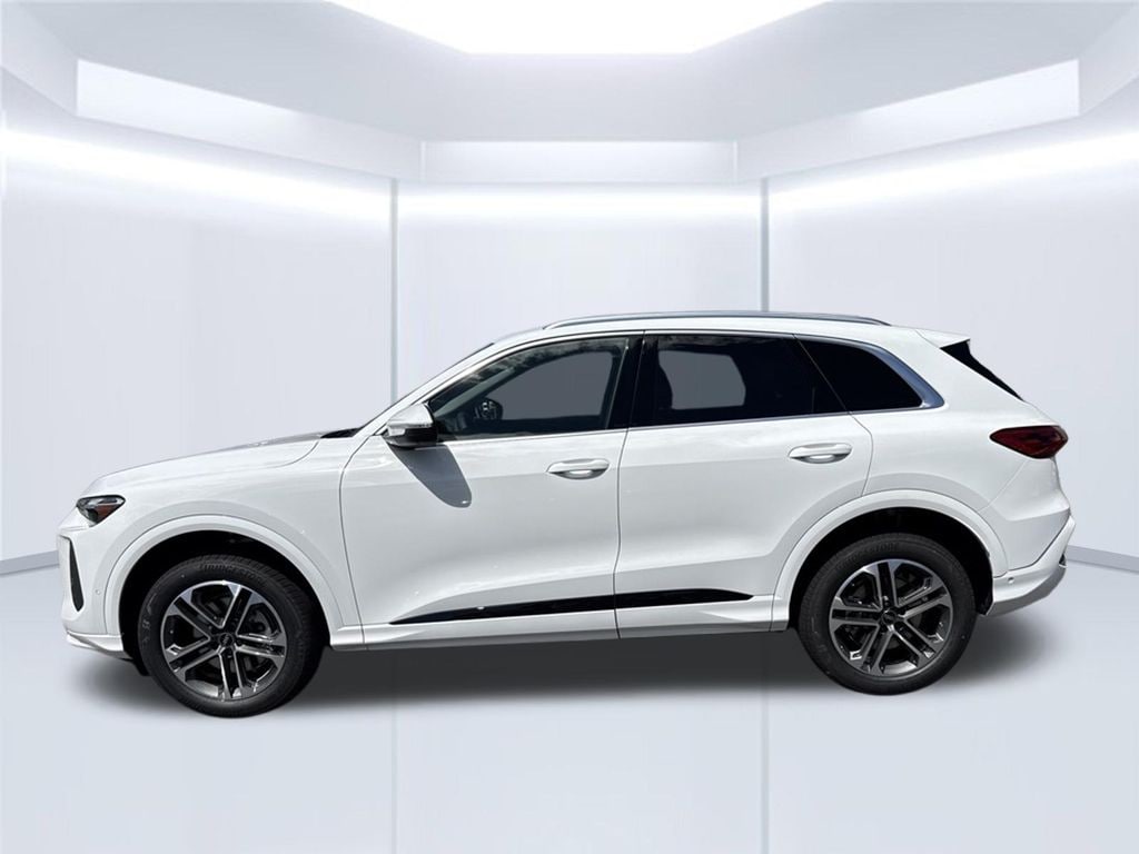 New 2026 Audi Q5 Premium SUV