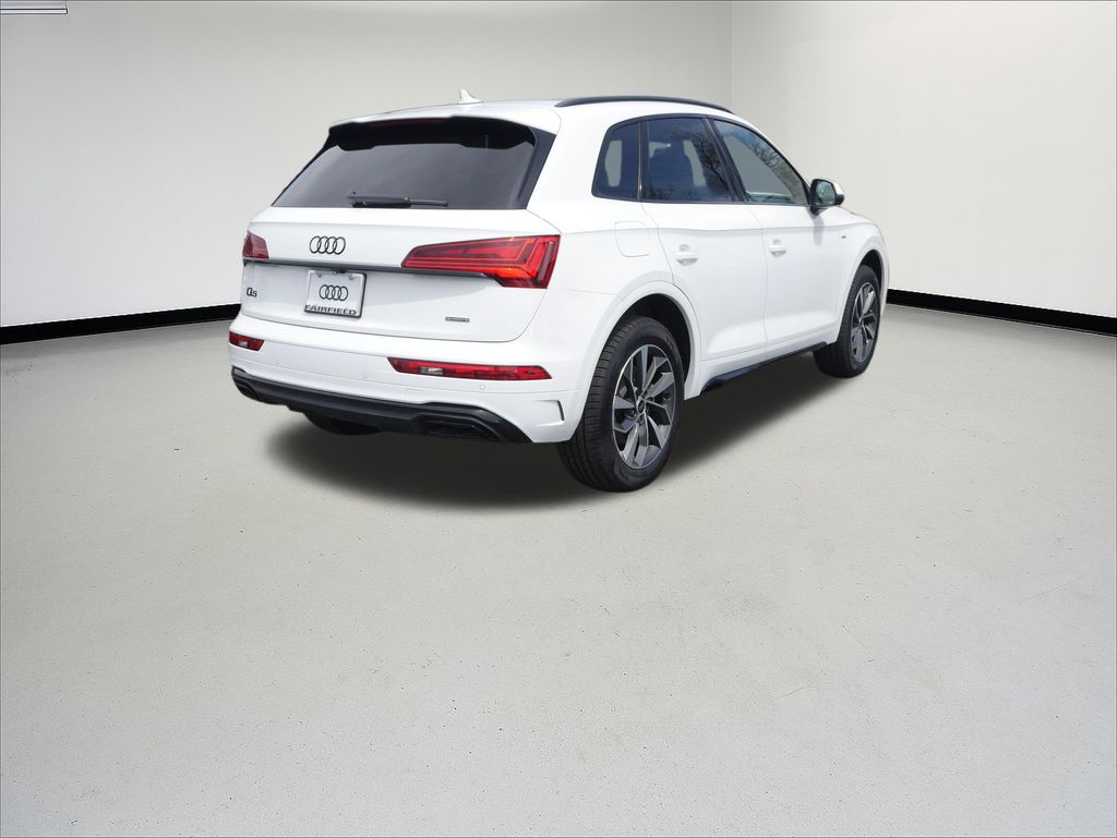 2024 Audi Q5 45 S line Premium photo 4