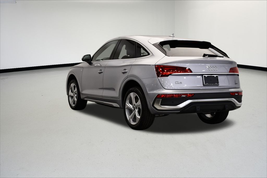 2025 Audi Q5 Sportback 45 S line Premium photo 2