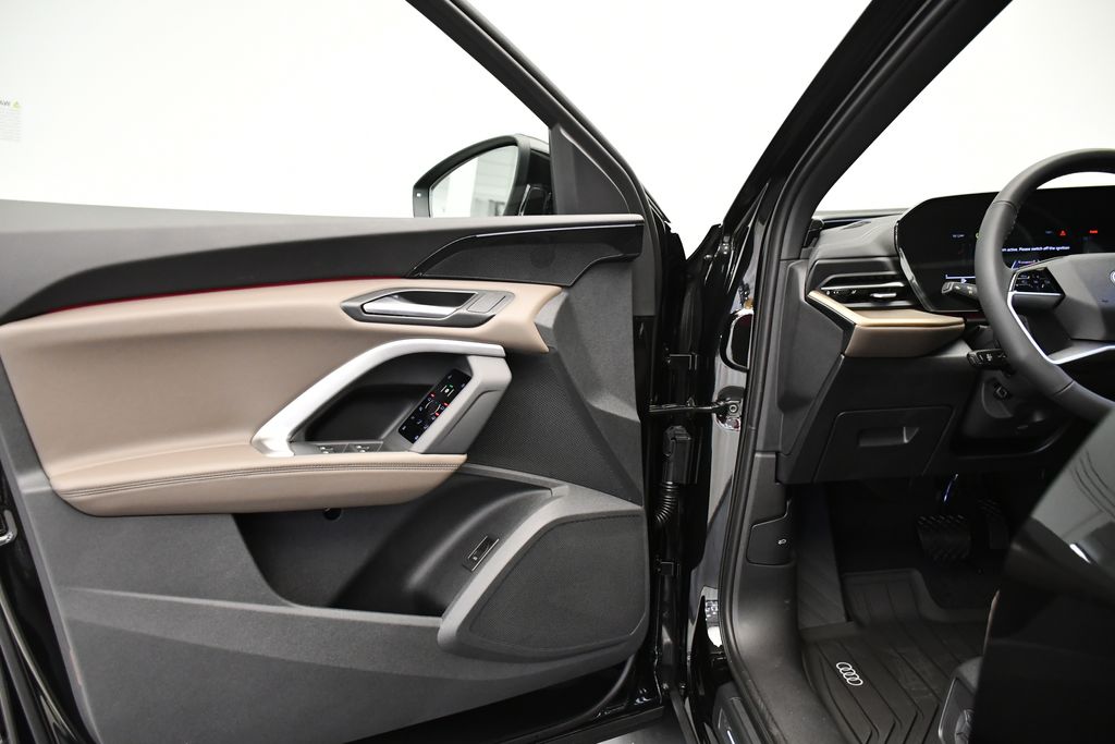 2025 Audi Q5 Premium - Photo 30