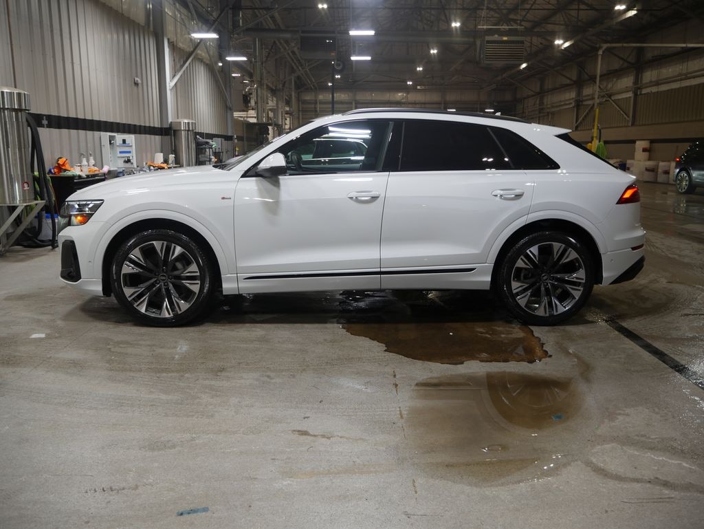 New 2026 Audi Q8 Premium Plus SUV