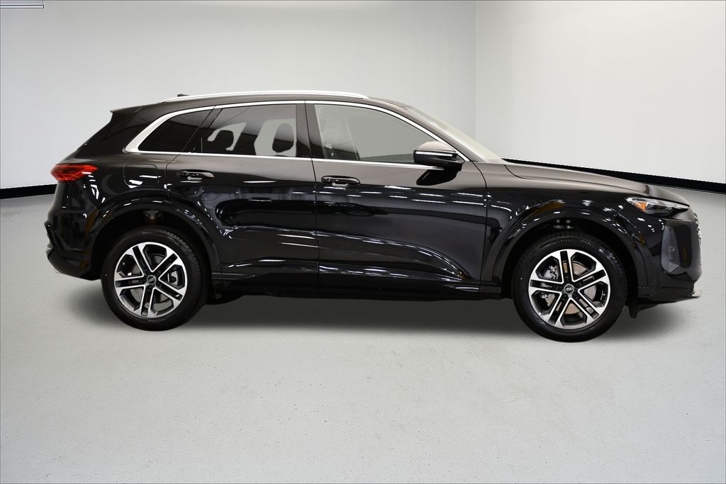 2025 Audi Q5 2.0T Premium photo 5