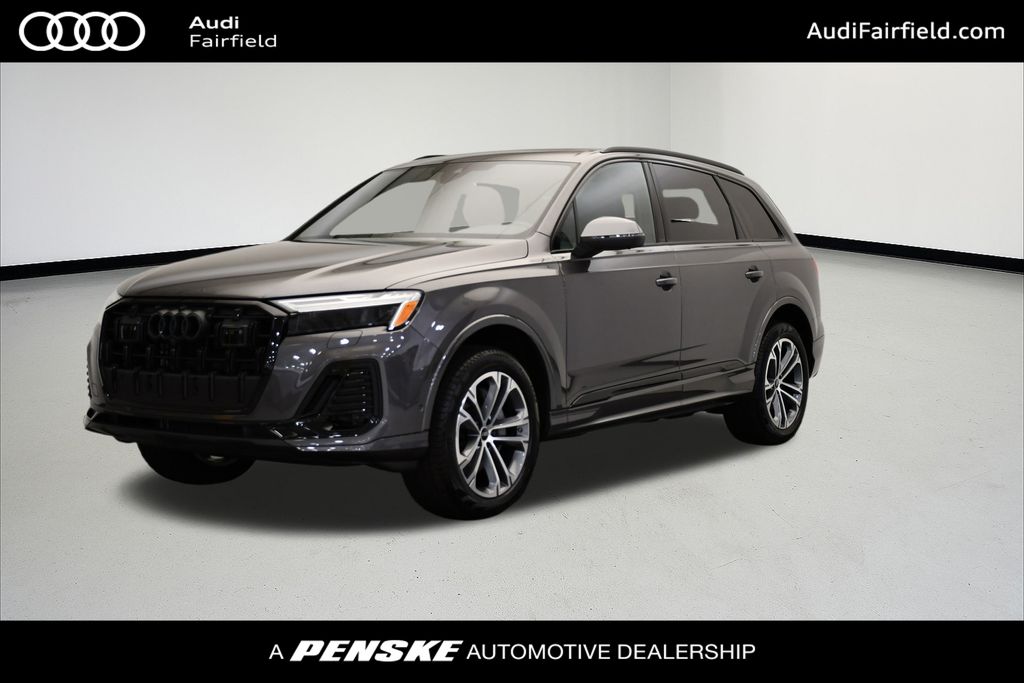 2026 Audi Q7 Premium's photo