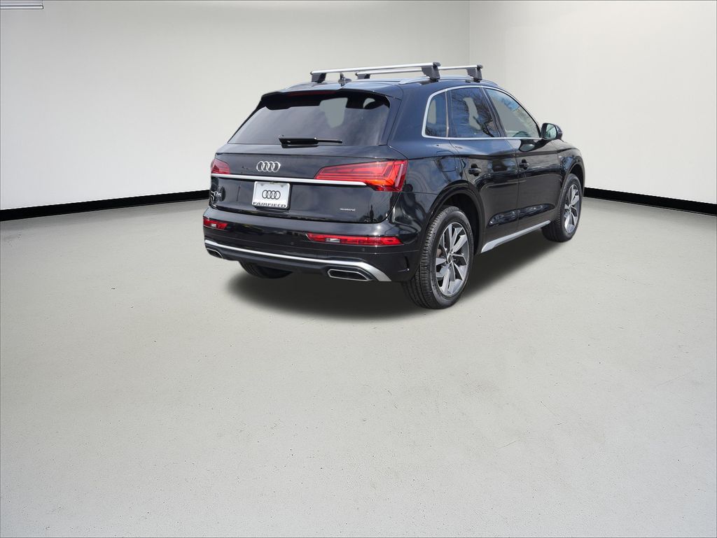 2023 Audi Q5 45 S line Premium photo 4