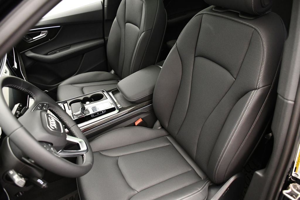 2025 Audi Q7 Premium Plus - Photo 39