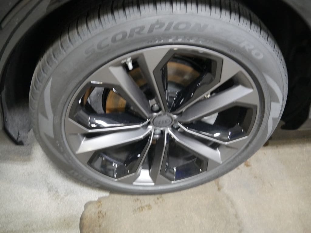 2026 Audi Q7 Premium Plus - Photo 12