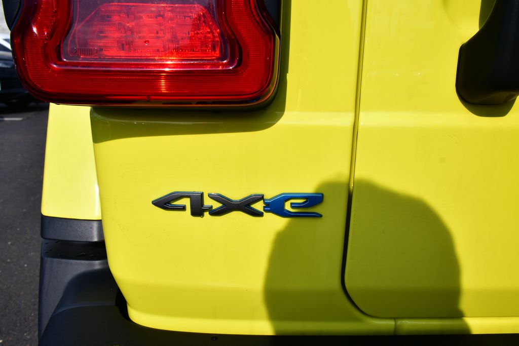 2024 Jeep Wrangler 4xe Rubicon photo 4
