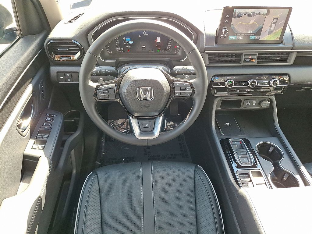2025 Honda Pilot Elite photo 2