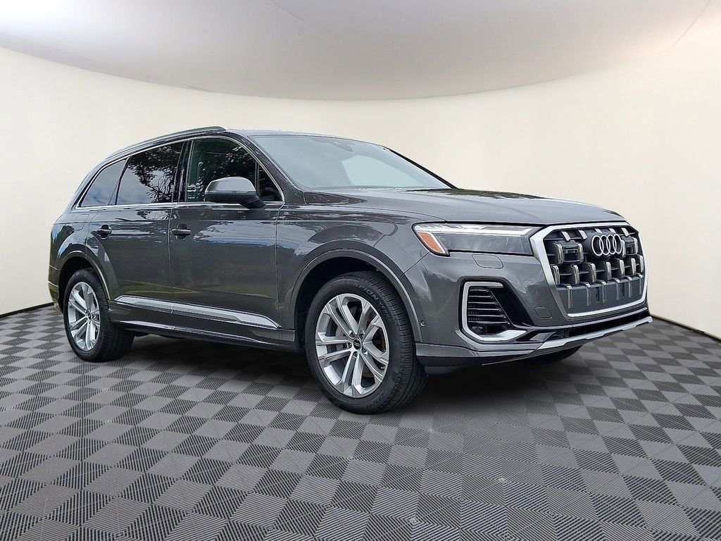 Used 2025 Audi Q7 55 Premium Plus SUV