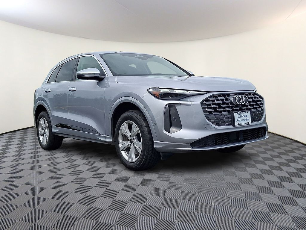 2025 Audi Q5 Premium