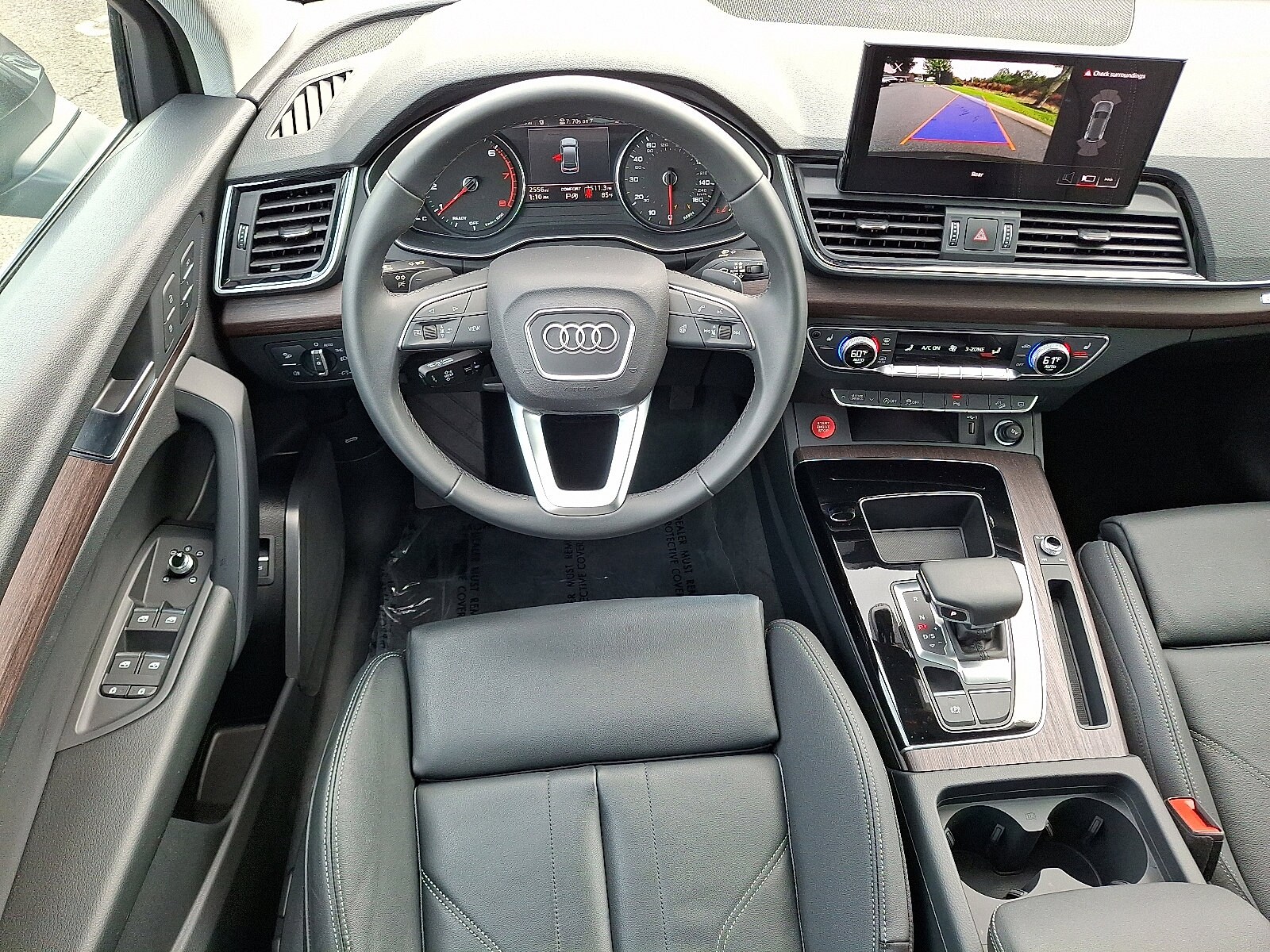2024 Audi Q5 45 S line Premium photo 2