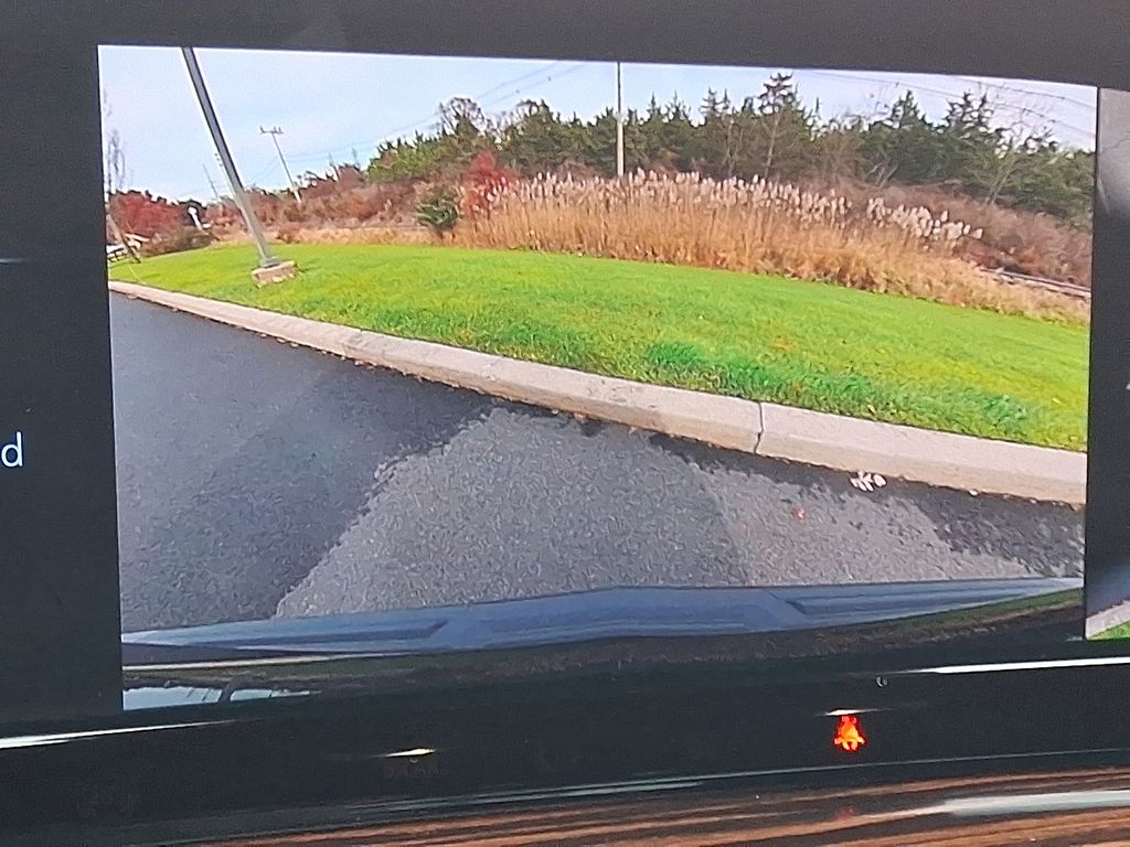 2022 Cadillac Escalade Luxury photo 4