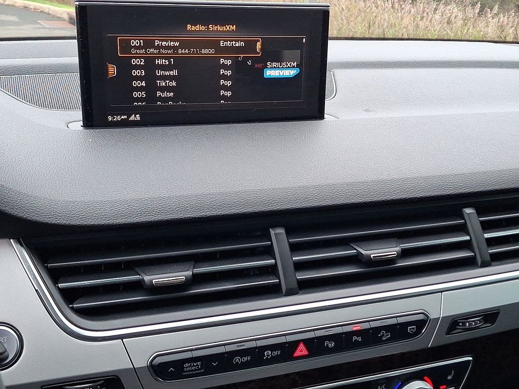 2019 Audi Q7 45 Premium Plus photo 3