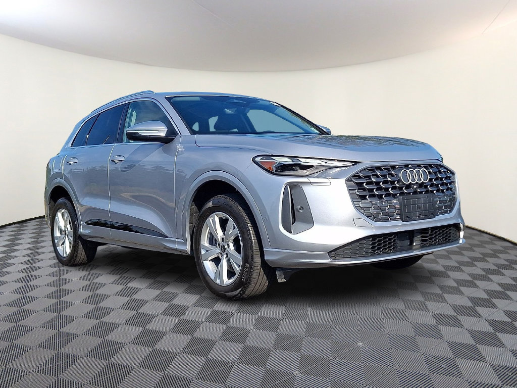 2025 Audi Q5 Premium