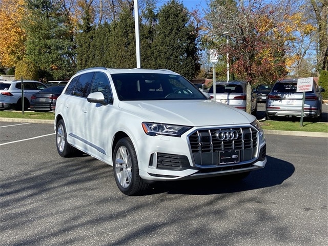Used 2022 Audi Q7 Premium Plus with VIN WA1LJBF76ND001075 for sale in Huntington Station, NY