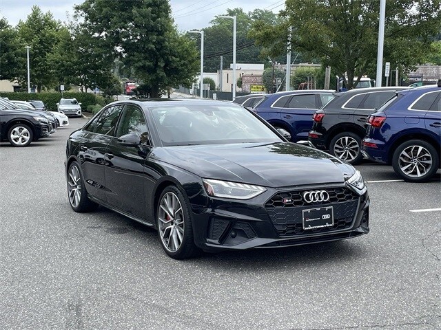 Used 2021 Audi S4 Premium Plus with VIN WAUB4AF4XMA021934 for sale in Huntington Station, NY