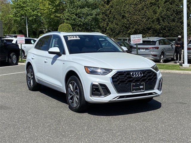Certified 2022 Audi Q5 Premium Plus with VIN WA1EAAFY1N2074653 for sale in Huntington Station, NY