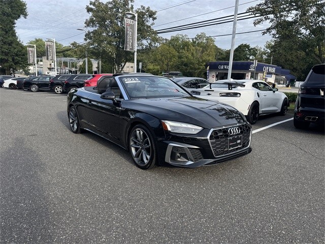 2023 Audi A5 45 S line Prestige Cabriolet photo 2