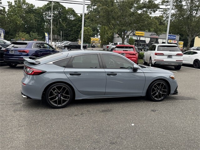 2022 Honda Civic Sport Touring Hatchback photo 2