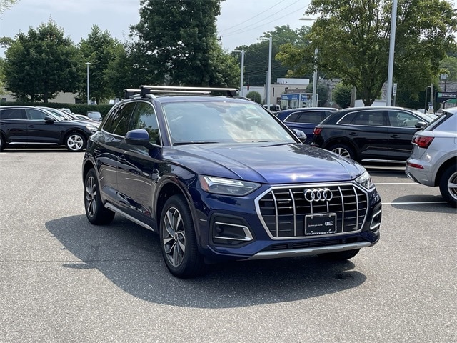 Certified 2021 Audi Q5 Premium with VIN WA1AAAFY4M2002858 for sale in Huntington Station, NY