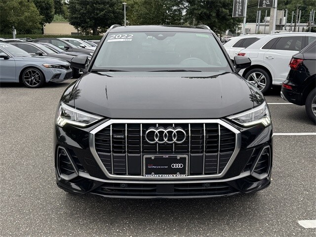 2022 Audi Q3 S line Premium Plus photo 3