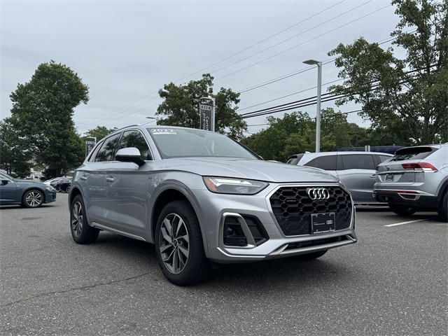 Used 2022 Audi Q5 Premium Plus with VIN WA1EAAFY6N2115021 for sale in Huntington Station, NY