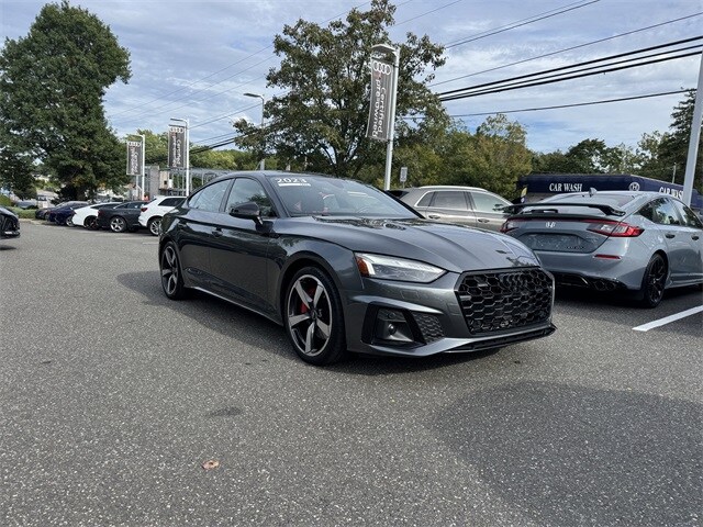 2023 Audi A5 45 S line Prestige photo 2