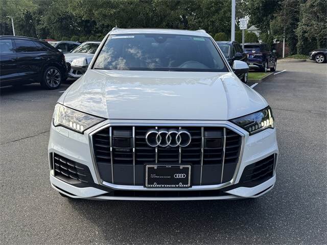 2022 Audi Q7 55 Premium Plus photo 3