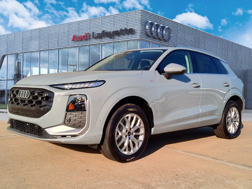 2026 Audi Q3 Base