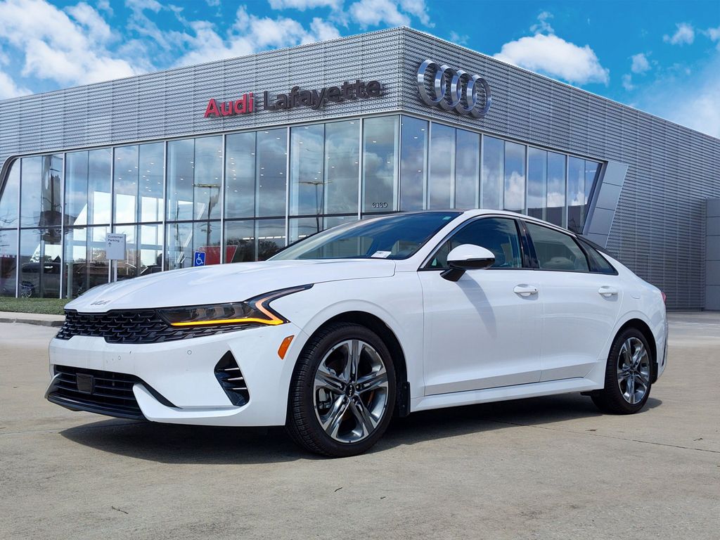 2024 Kia Optima EX FWD's photo