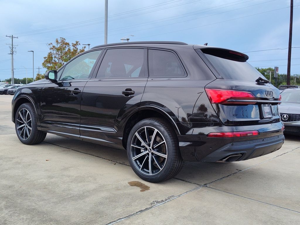 New 2026 Audi Q7 45 Premium Plus SUV