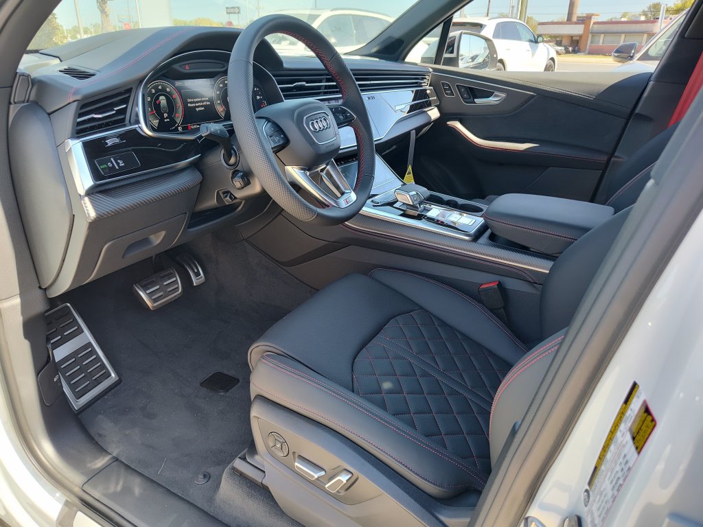 New 2026 Audi Q7 55 Premium SUV