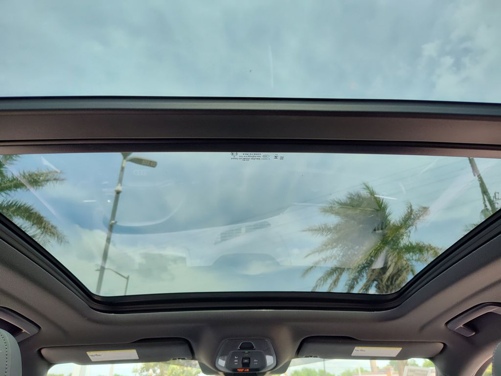 2025 Audi SQ5 Premium Plus - Photo 11