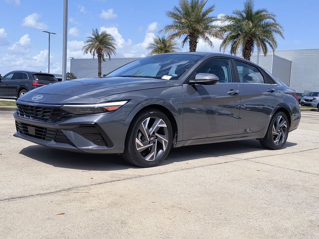 2024 Hyundai Elantra Limited