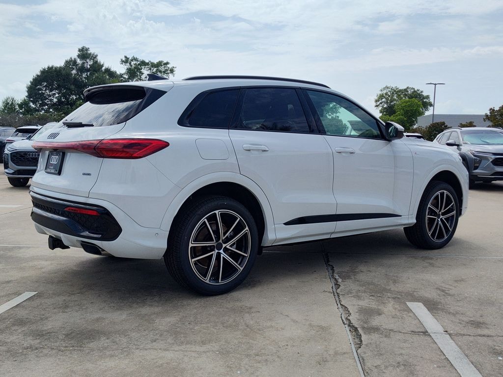 New 2026 Audi Q5 2.0T Premium Plus SUV