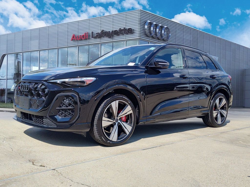 2026 Audi SQ5 Premium Plus