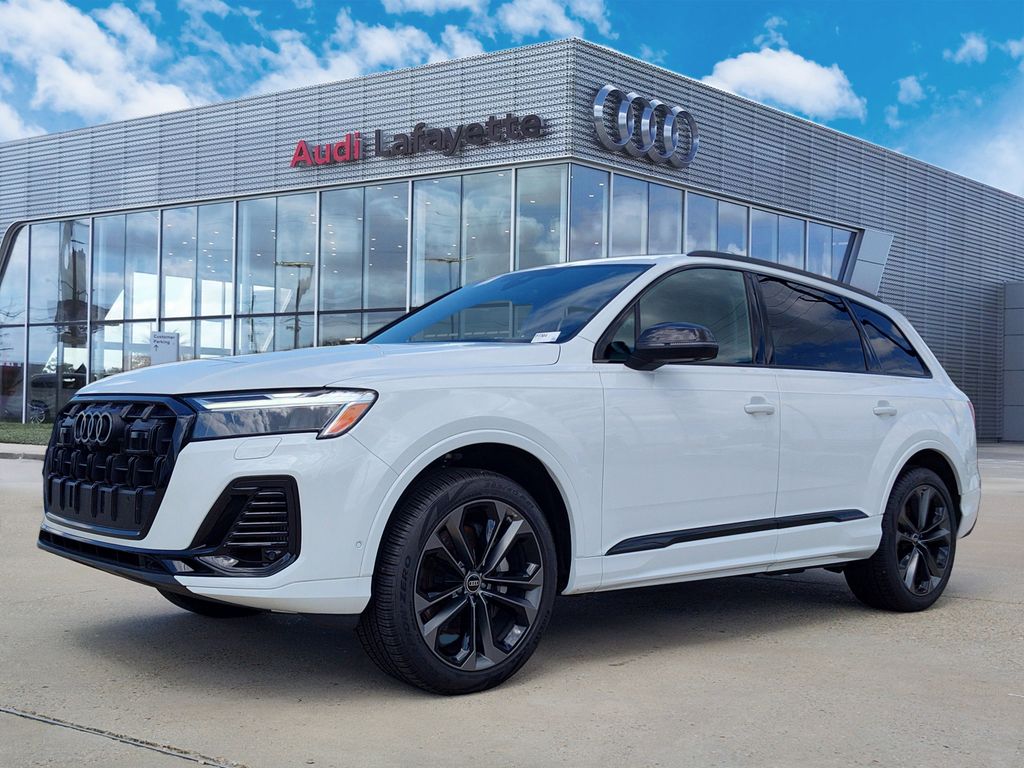 2025 Audi Q7 55 Premium Plus quattro Tiptronic's photo