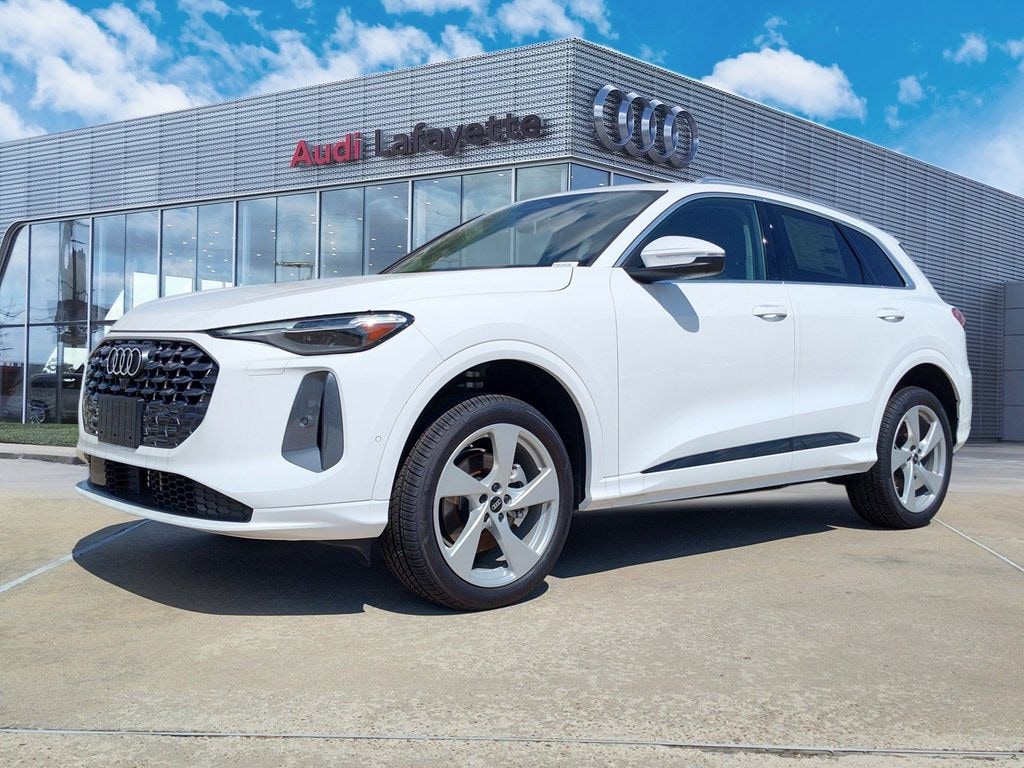 New 2026 Audi Q5 2.0T Premium Plus SUV