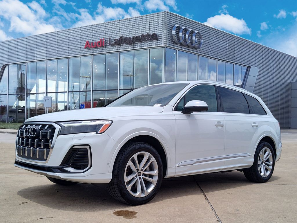 2025 Audi Q7 45 Premium
