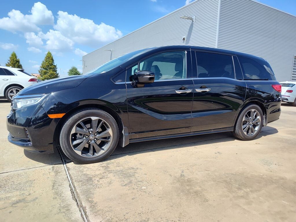 Used 2023 Honda Odyssey Elite Van